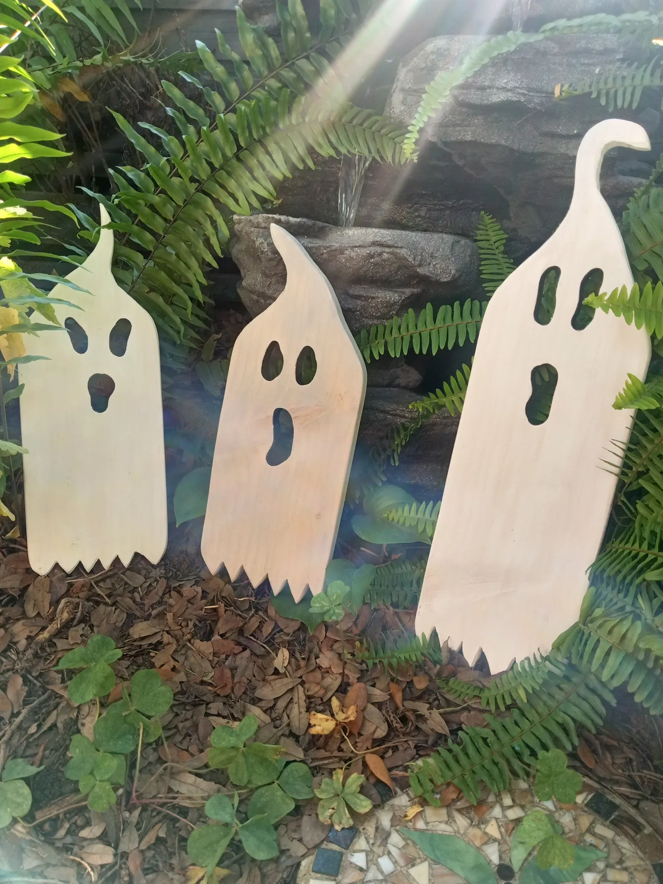 Seasonal Wooden Decor - Knotty Traditions