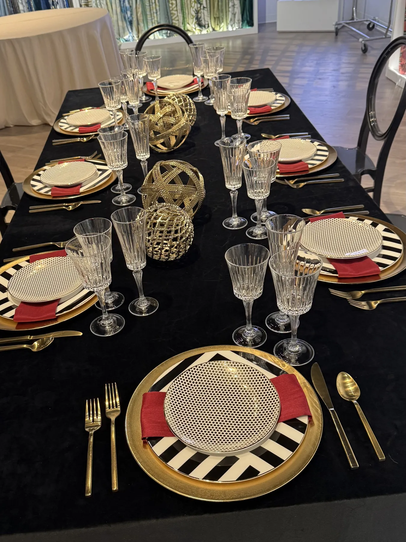Select Event Group | Holiday Tablescape Ideas to Beautifully Transform Your Table - Select Event Group