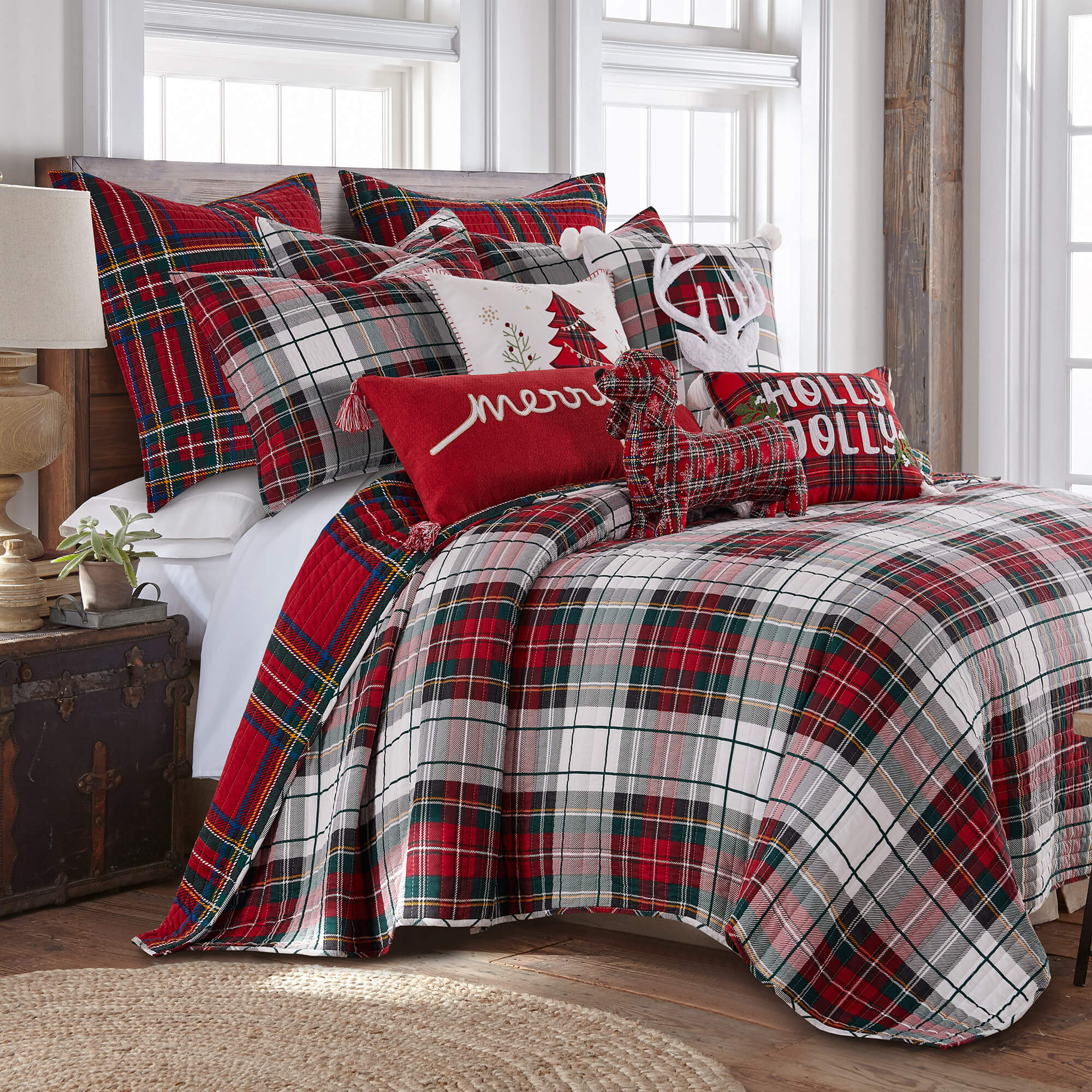 Shop Festive Christmas Comforter Sets for the Holidays – Levtex Home