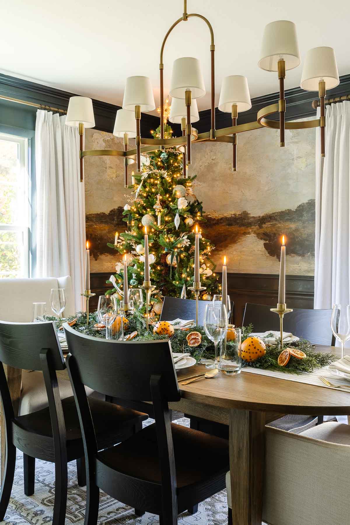 Simple and Inexpensive Christmas Table Centerpiece - Bless'er House