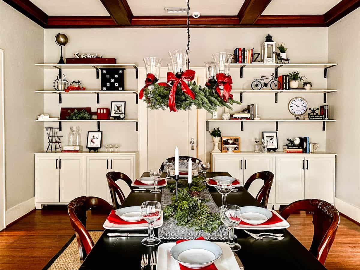 Simple Christmas Table Setting for $10 - Design Morsels