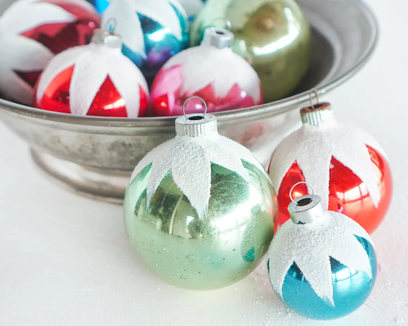 Snow Cap Christmas Ornaments - Embellishing Mercury Glass Hot Air Balloon Iced Frit Glitter Accent Mercury Style