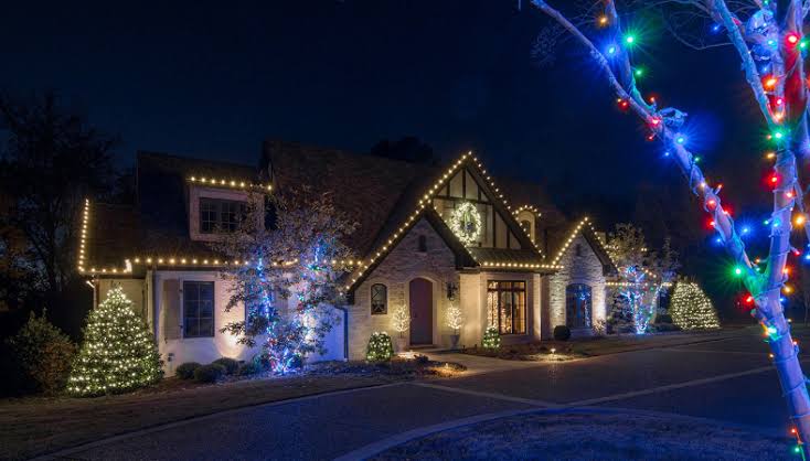 Specialist Permanent Holiday Lighting Services Summerfield NC