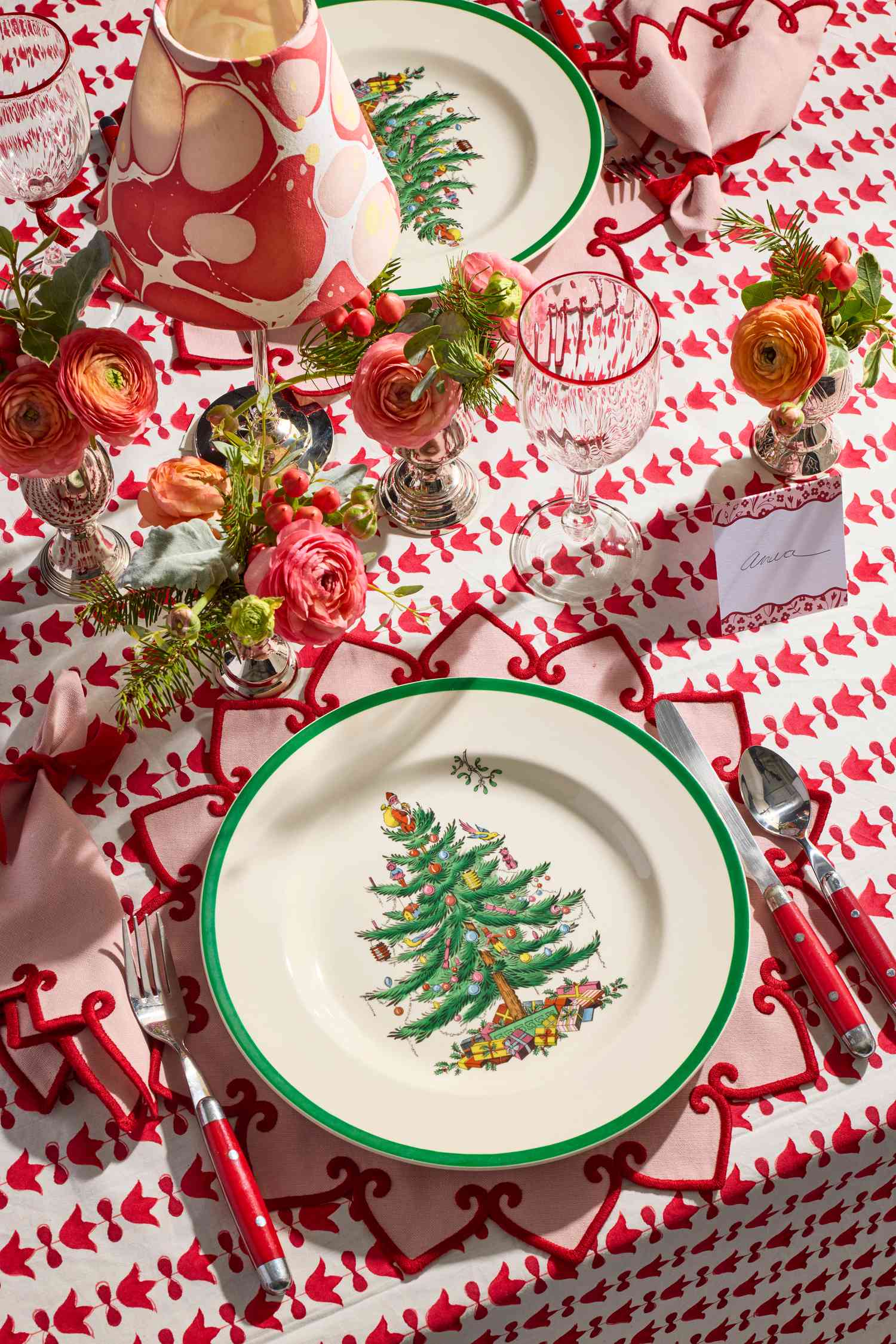 Spode Christmas Table Setting Spode Tartan Christmas Tree Spode, A Holiday Tradition The Glam Pad