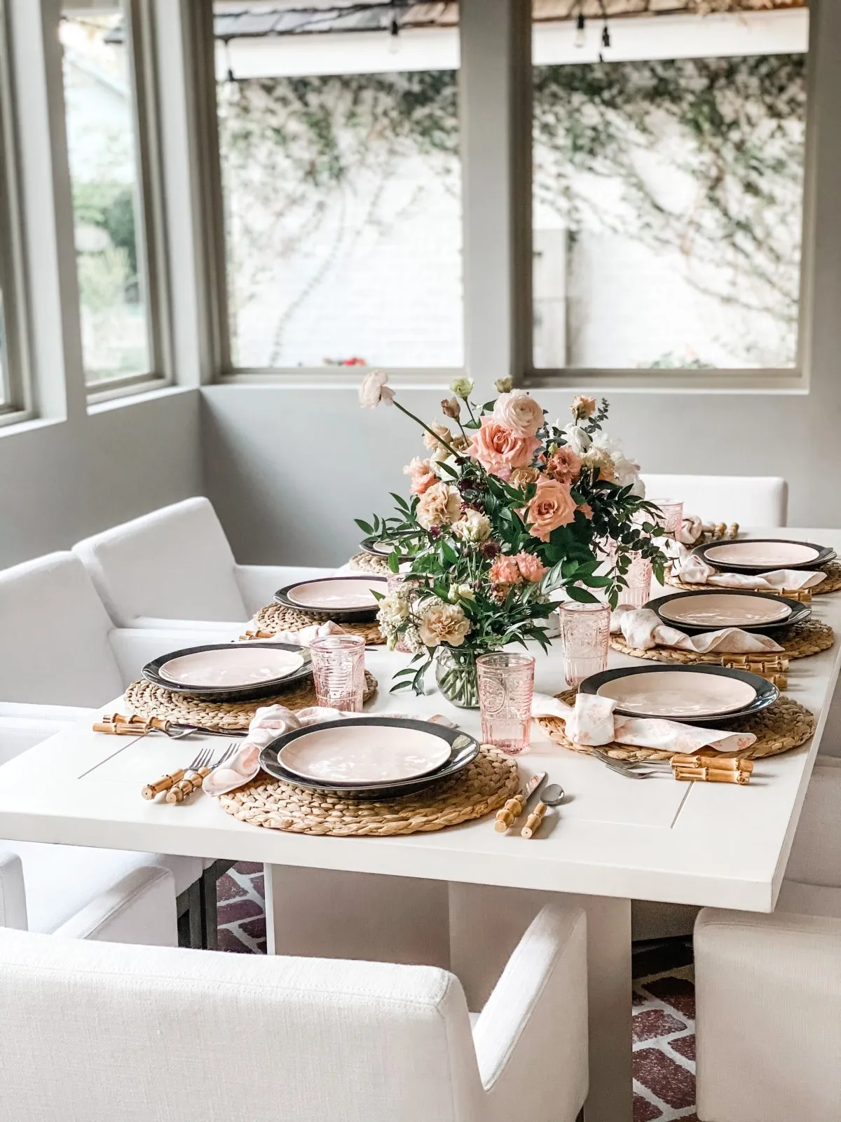 Spring Table Decor: Airy, Wild and Ethereal - to have + to host