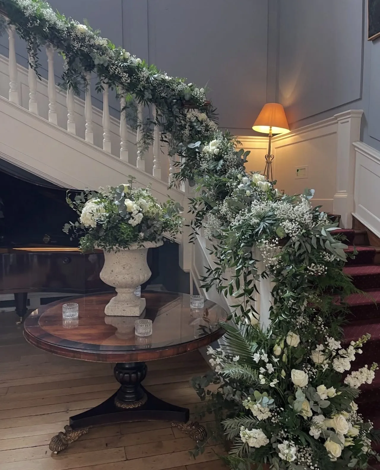 Step by Step: Beautiful Staircase Floral Decor | weddingsonline