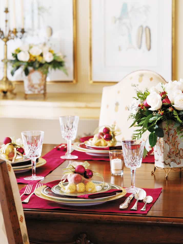 Style a glamorous holiday table three ways | Canadian Living