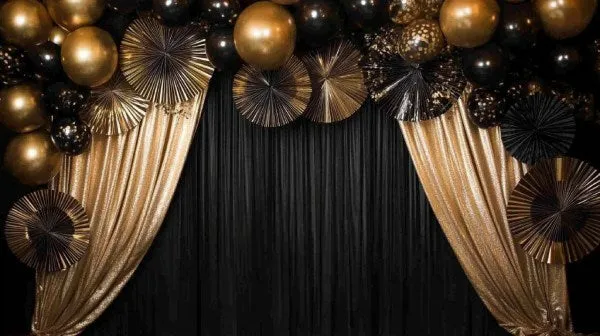Super Elegant Black and Gold Themed Décor Ideas | eFavormart