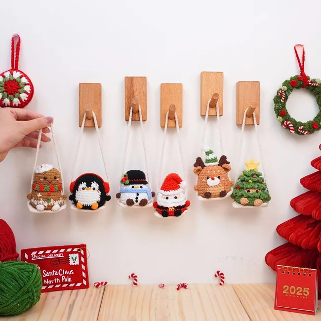 Swinging Holiday Squad Crochet: Crochet pattern | Ribblr