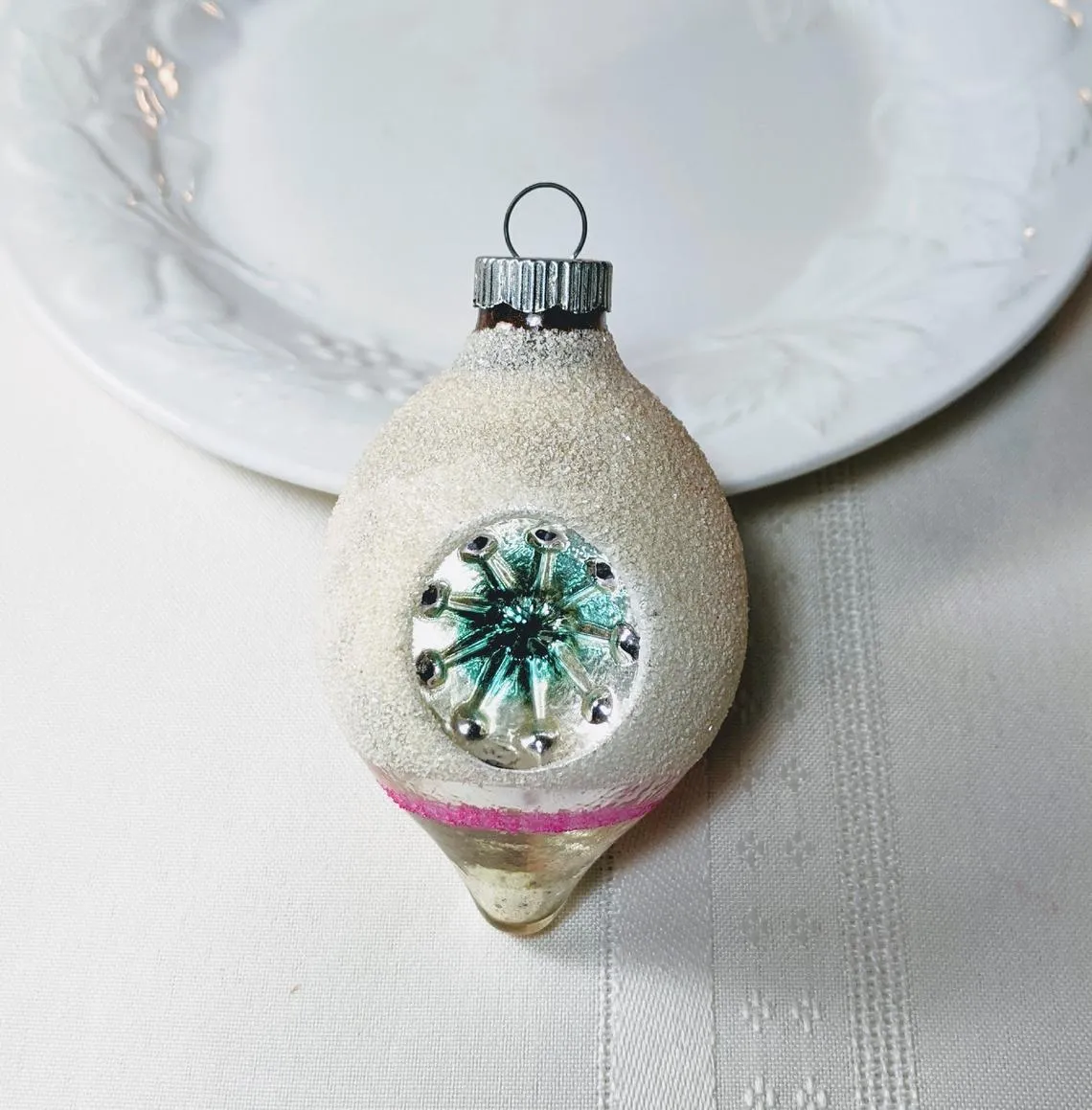 The History of Shiny Brite Ornaments - Antique Trader