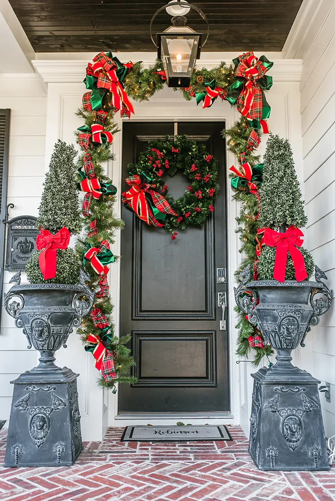 The Robinson Residence: Front Porch Styling For The Holidays With Cornelius