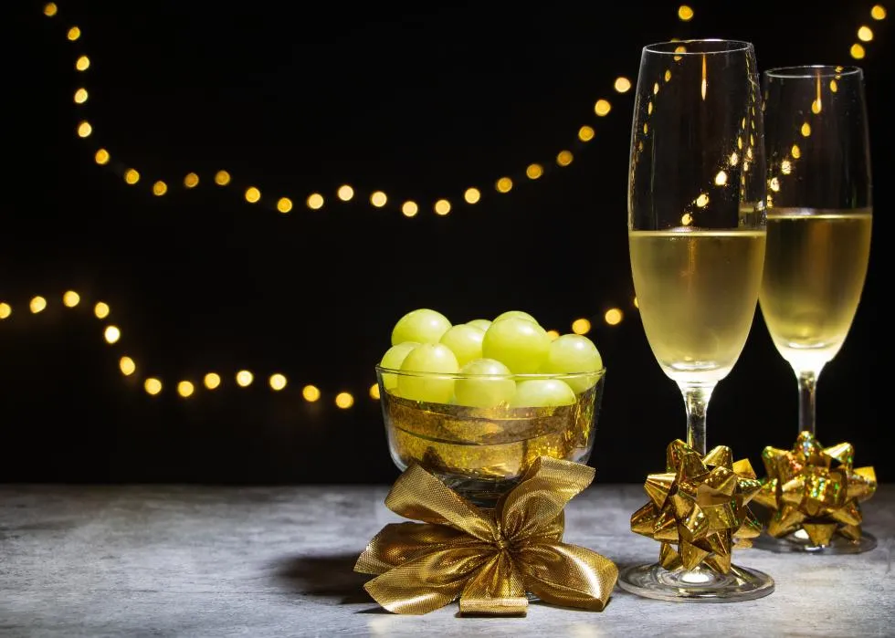 These 10 traditional New Year's Eve foods all come with a story | WOODTV.com