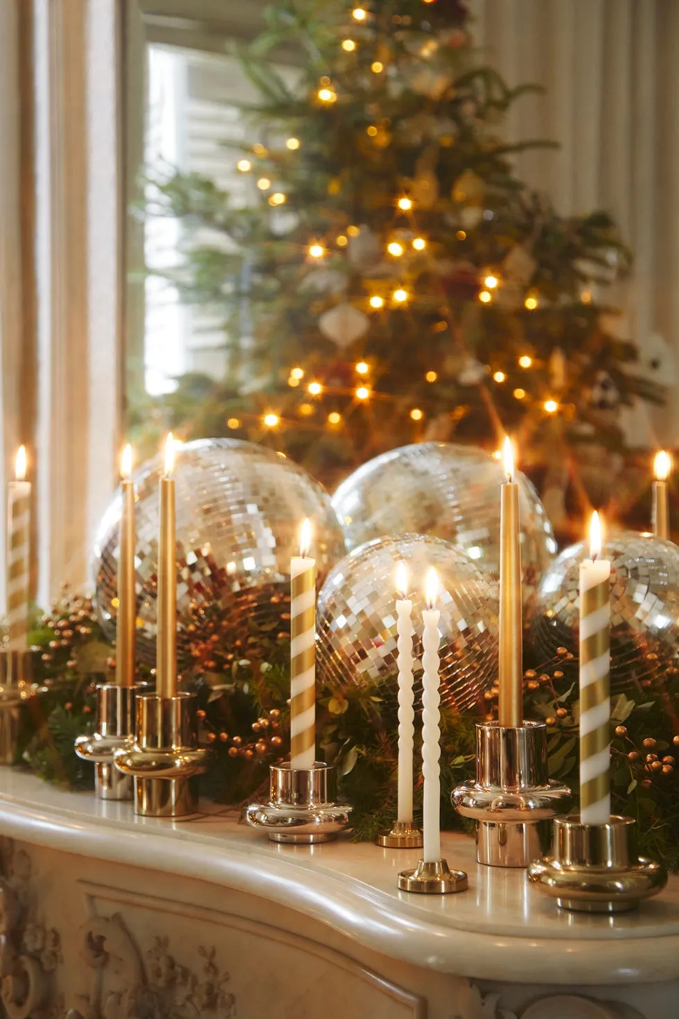 These 5 Red-Hot Christmas Decorating Trends Are Coming to Town in 2024