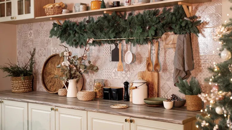 Think Twice Before Leaving Poinsettias On Your Kitchen Counter - Here's Why