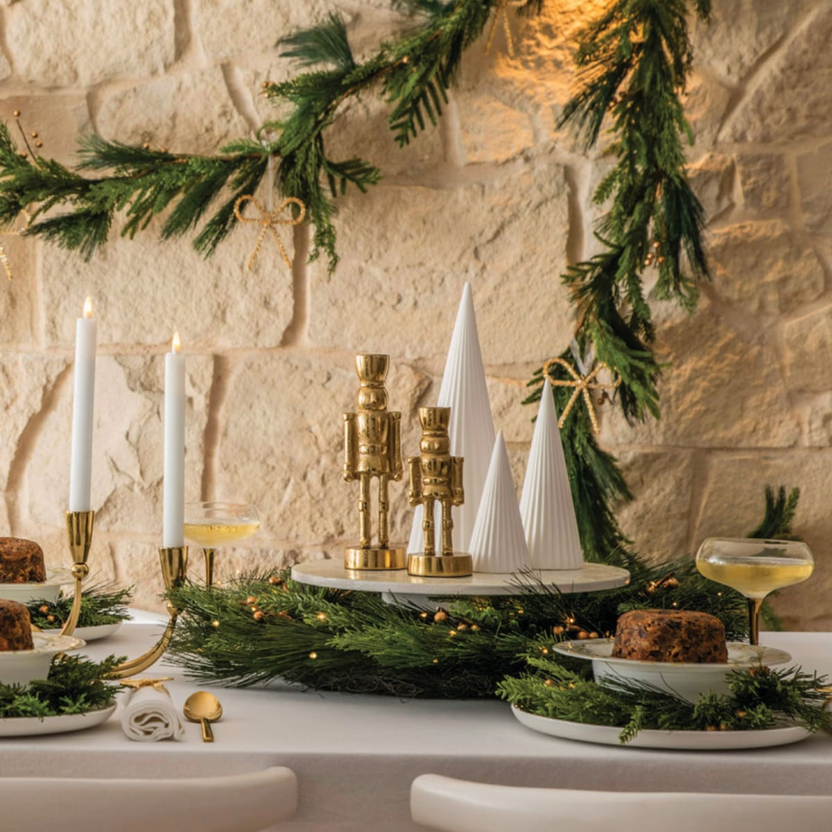 This years must-have Christmas tablescape trends to set the scene