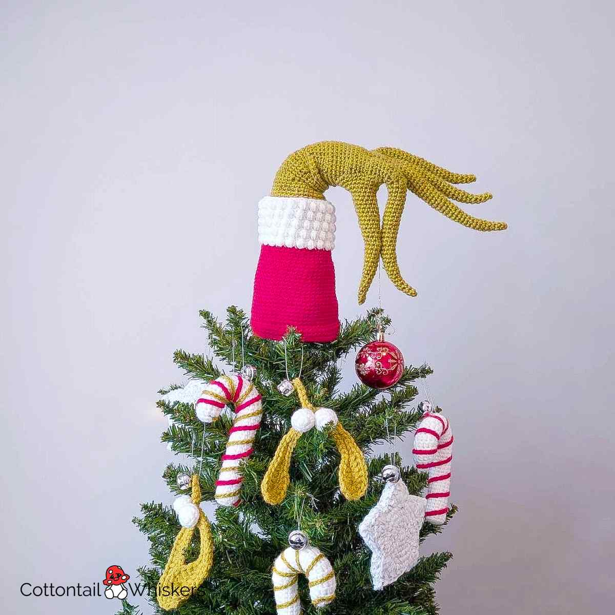 Traditional Christmas Tree Crochet Decorations Patterns