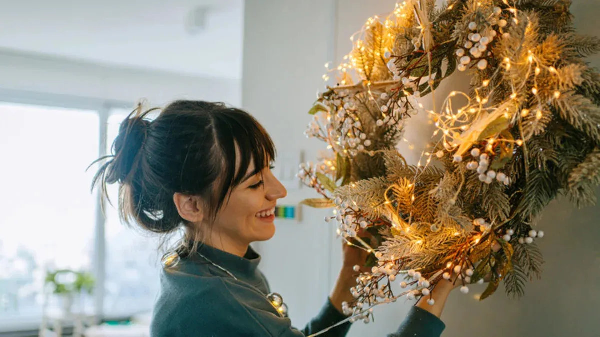 Turn A Pool Noodle Into A Stunning Jumbo Wreath To Add Charm To Your Front Door