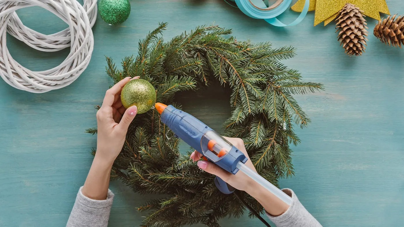 Unique Holiday Wreaths: Stand Out with Thrifted Treasures