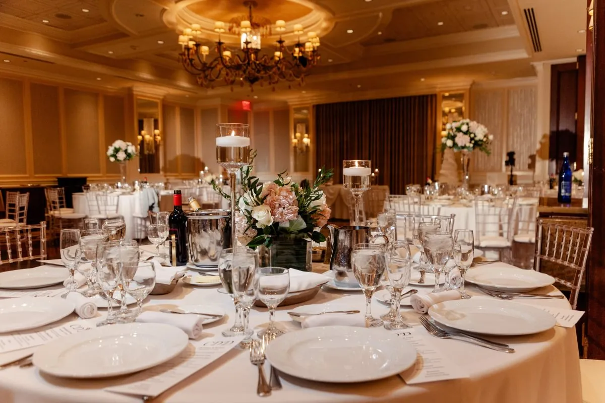 Vetro Restaurant & Lounge · Italian Restaurant in Howard Beach, Queens