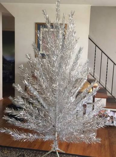 vintage 1950s Evergleam 7 foot aluminum Christmas tree w/ stand & original  box | #1840721102