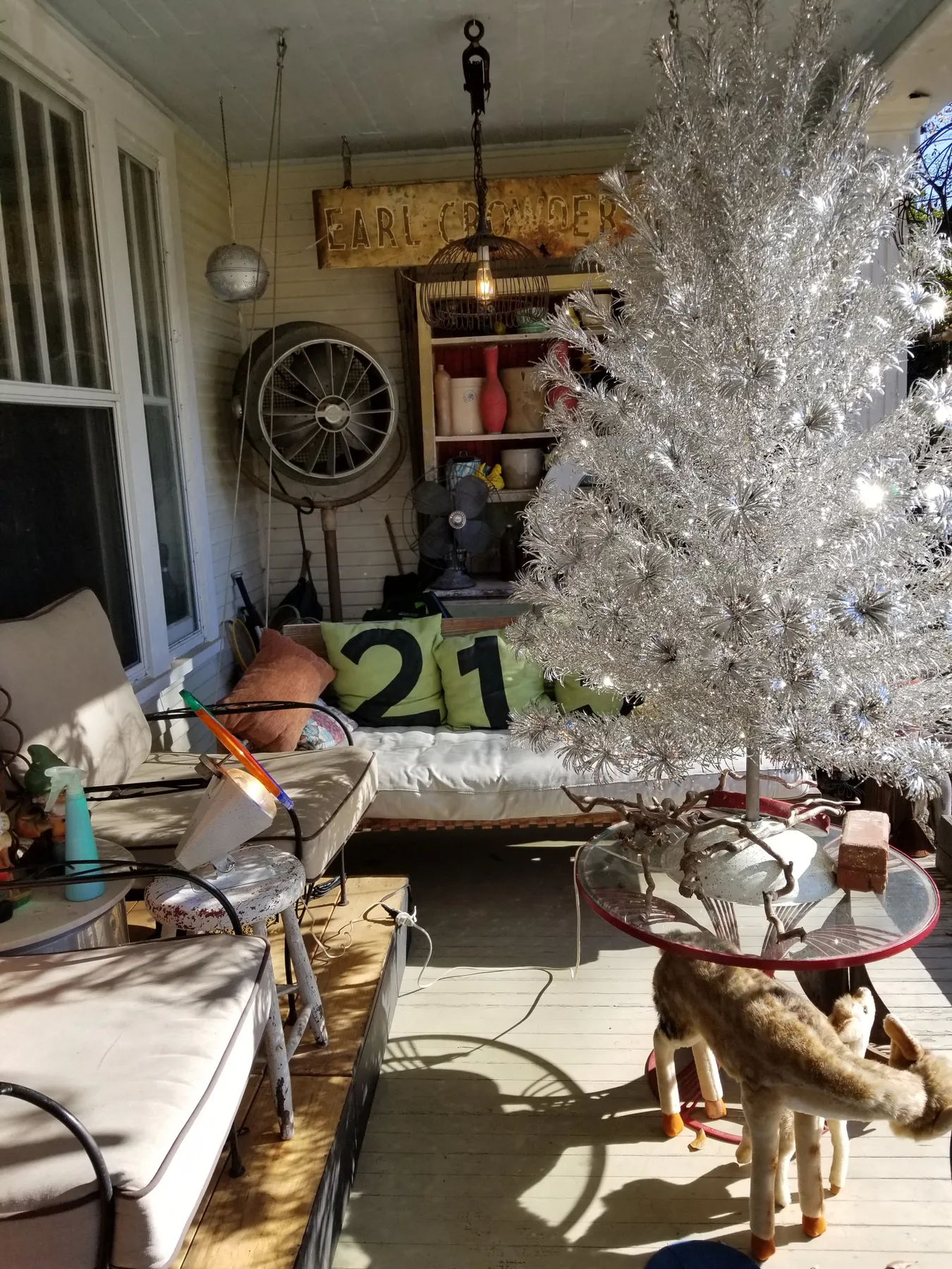 Vintage Christmas Decor | Ringgold Feed & Seed Antiques