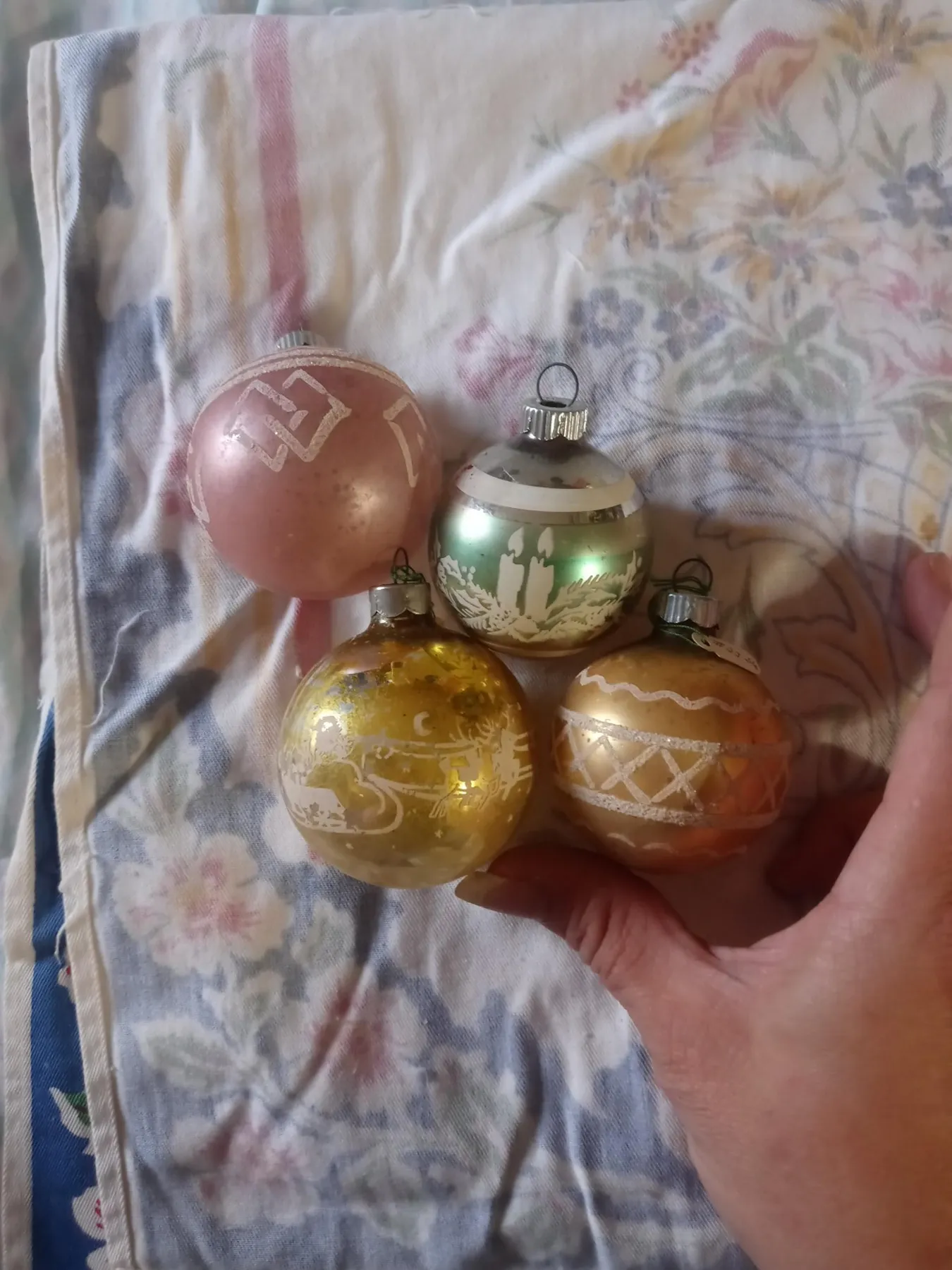 vintage shiny Brite Christmas bulbs flocked | Mercari