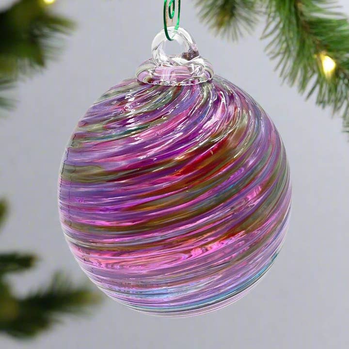 Wholesale Rhubarb Spiral Twist Hand Blown Glass Ornament – 4' Friendship  Ball | Holiday Gift, Artisan Window & Tree Decoration for your store - Faire