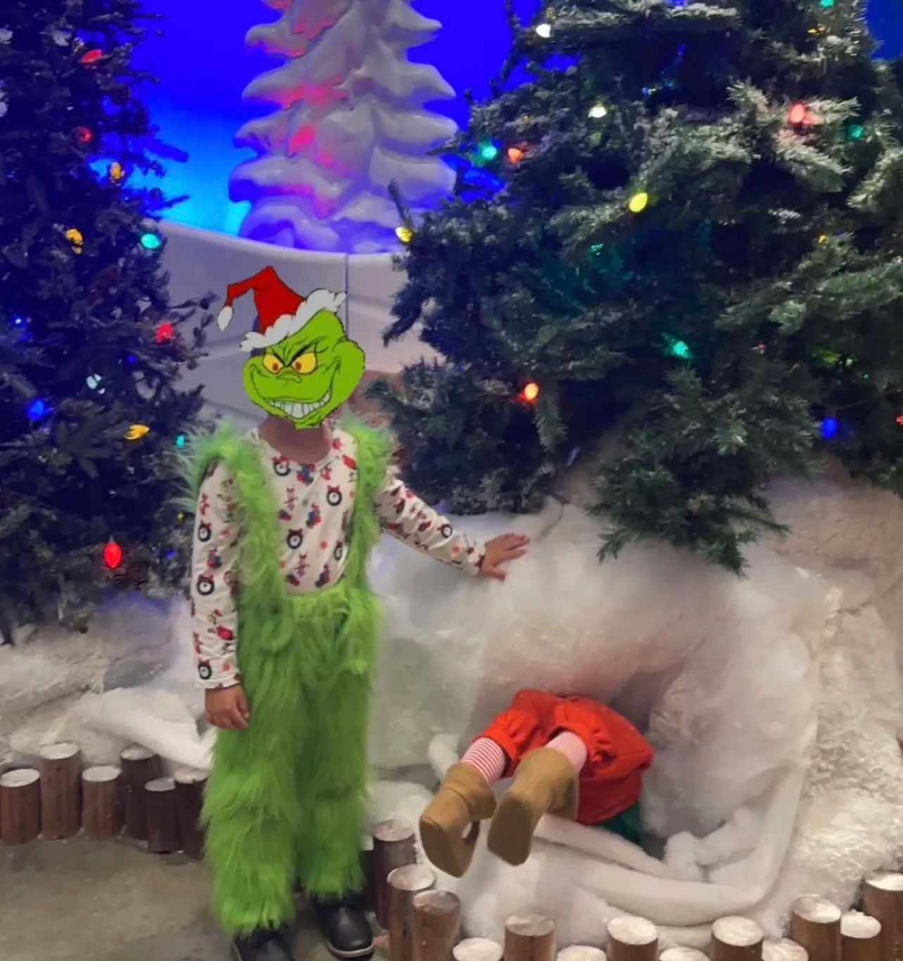 Whoville: Grinch Inspired Outfit Tutorials - Cloud 9 Studios Grinch Dress And Shurt Boys Grinch Overalls And Shirt