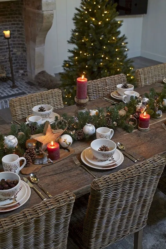 Wood Christmas Table Exceptional Decorations / 40 Beautiful Rustic Settings  To Bring 2026 More